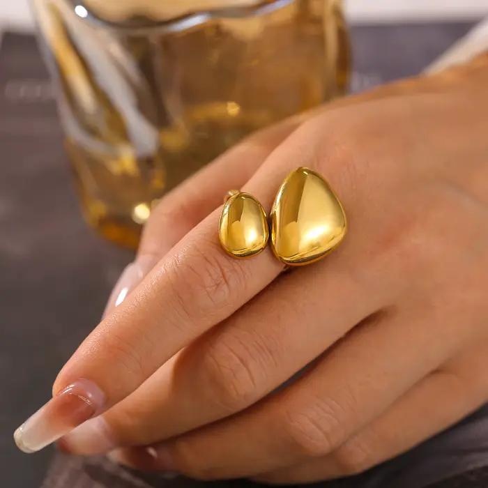 Bagues esthétiques minimalistes modernes pour femmes