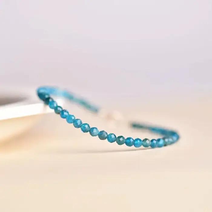 Bracelet à facettes en cristal bleu naturel