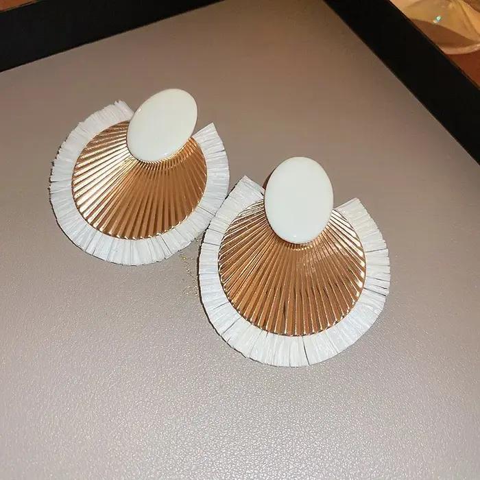 Boucles d'oreilles pendantes en tissu de raphia pour femme