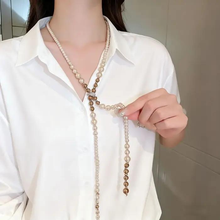 Collier long élégant en perles pour femme
