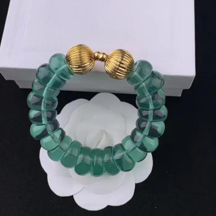 Bracelet en résine verte KNRIQUEN à la mode pour femmes, cadeau idéal pour occasions spéciales, tempérament avancé