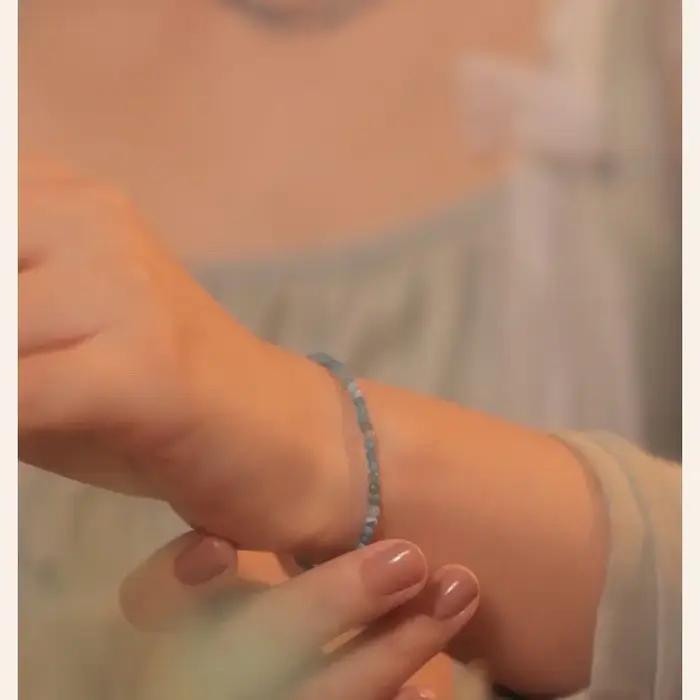 Bracelet à facettes en cristal bleu naturel