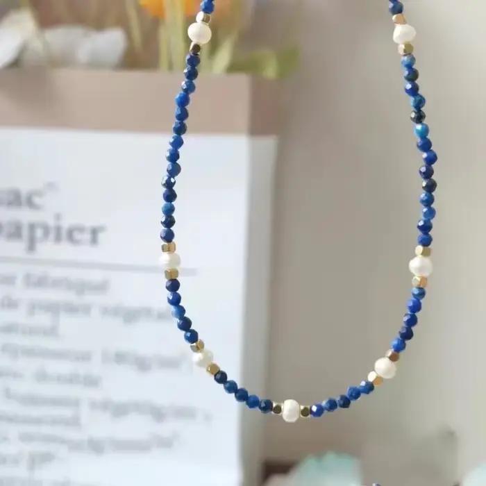 Minar Boho-Collier en Lapis Lazuli Bleu Marine pour Femme, Pierre Naturelle, Perles d'Eau Douce, Ras du Cou en Cuivre Plaqué Or 14K
