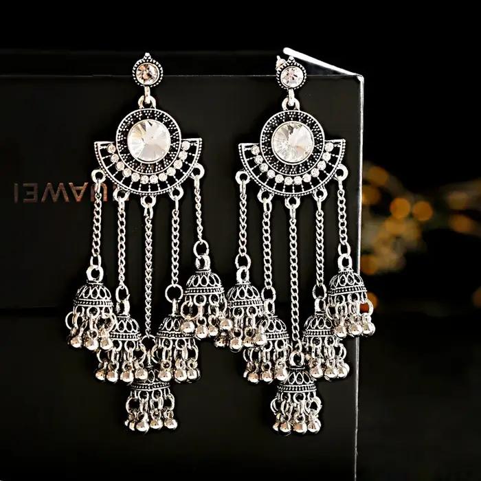 Boucles d'oreilles indiennes Jhumka pour femmes