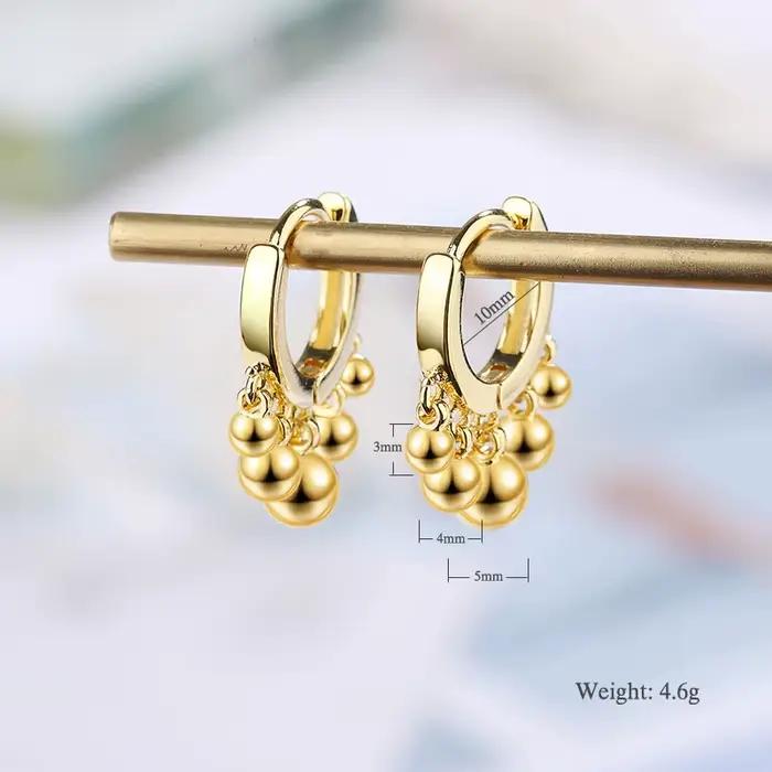 Boucles d'oreilles Lynne à la mode en argent sterling 925 avec cinq perles rondes élégantes pour femmes occasions spéciales sublimer votre look sophistication elegance traditionnelle