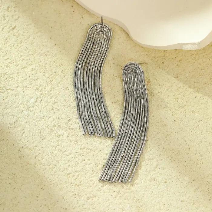 Boucles d'oreilles longues à franges pour femmes