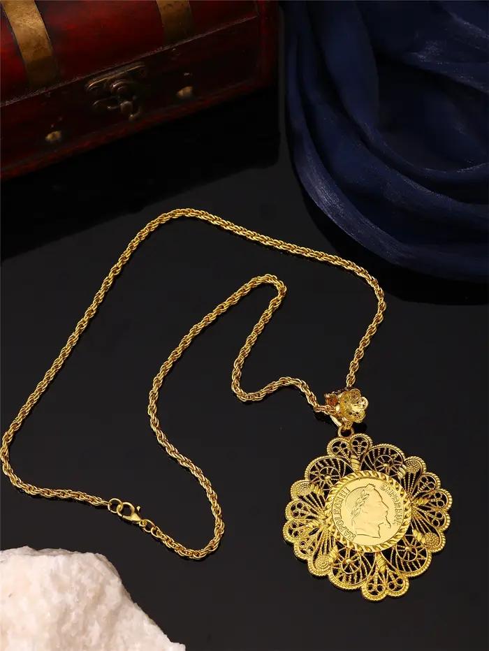 Collier vintage pour femme - Forme de fleur - Portrait Napoléon sculpté - Bijoux de banquet de festival pour dames