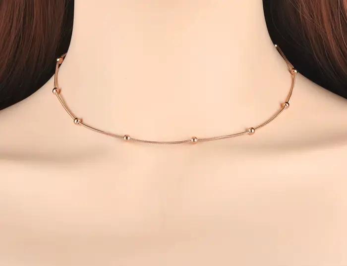Collier Lokaer à la Mode Or Rose Perles Rondes Chaîne Serpent Bijou Finition Brillante Femmes Occasions Spéciales