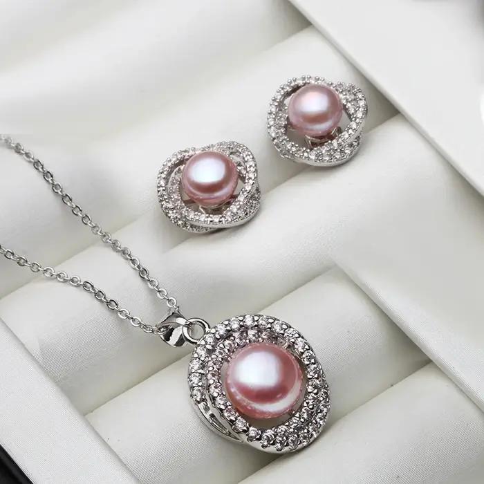 Ensemble collier et boucles d'oreilles en perles naturelles cultivées pour femmes