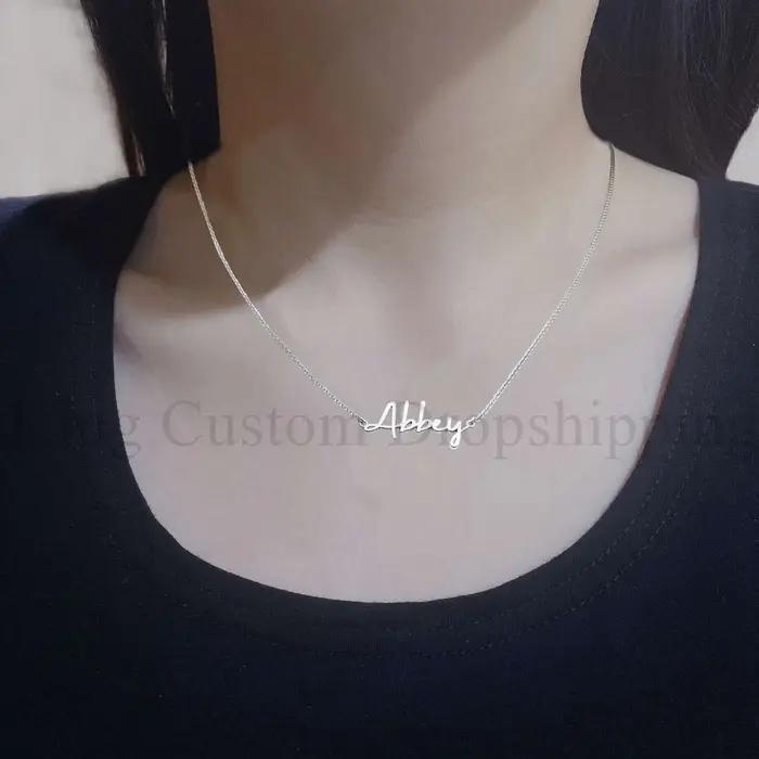 Collier personnalisé plaqué or 18k avec nom écrit à la main