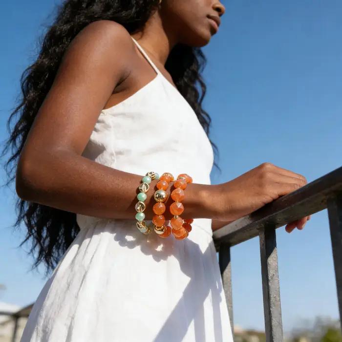 Ensemble de 3 Bracelets Perles Orange Vif – Bijoux Audacieux et Empilables pour Tenues Élégantes et Rendez-vous Décontractés