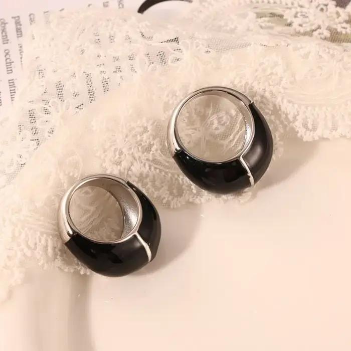 Bagues Esthétiques Noires pour Homme et Femme