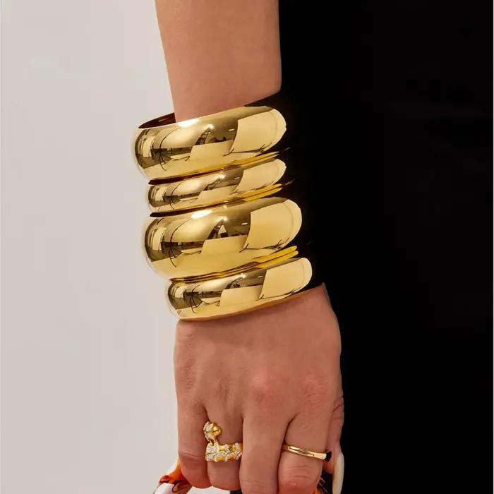 Bracelet en acier inoxydable pour femmes