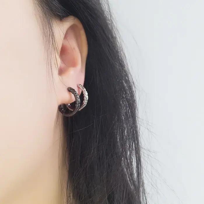 Boucles d'oreilles en argent sterling 925 avec motifs floraux noirs pour femmes, style hiphop rock, occasion de fête, certifiées par un tiers