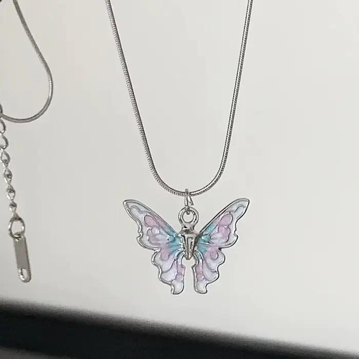 Collier papillon rose pour femme