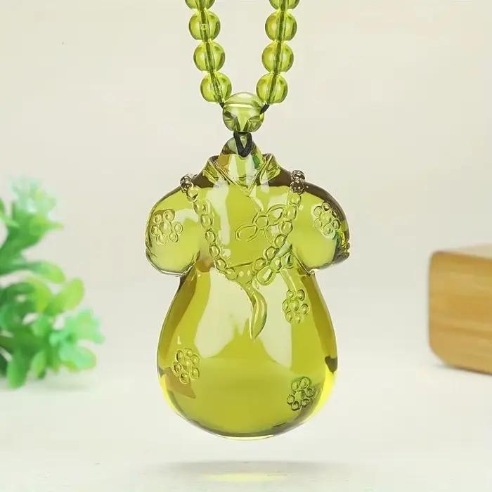 Pendentif en cire d'abeille ambre style ethnique rétro classique pour femmes occasions générales bijou naturel