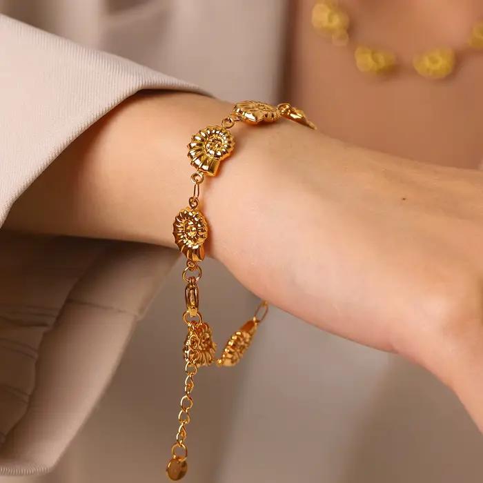 Ensemble de bijoux élégant avec pendentif coquillage