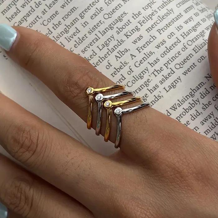 Bague ouverte multicouche en zircon Miia Jewelry