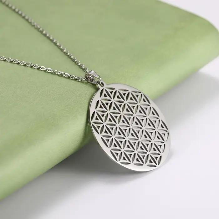Collier Fleur de Vie Mandala Runes en Acier Inoxydable pour Femmes Occasions Spéciales Géométrie Sacrée Plantes