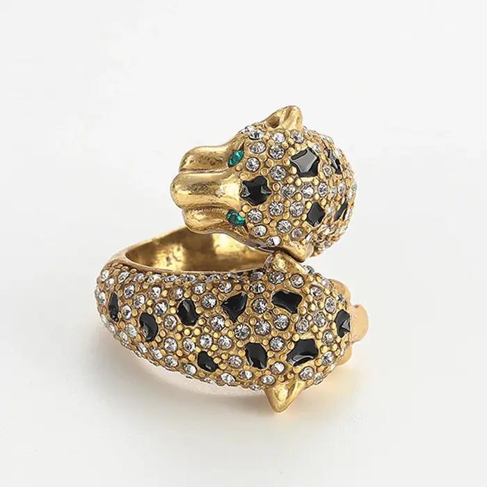 Bague léopard de luxe moderne | Plaqué or 18 carats et zircone | Conception artistique sauvage