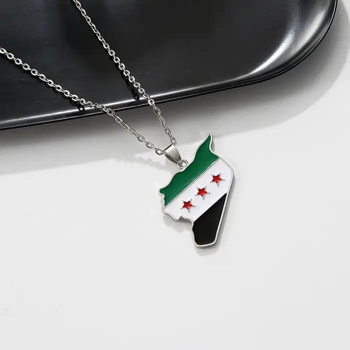 Collier de géographie populaire – Breloque drapeau en métal antique avec finition émaillée