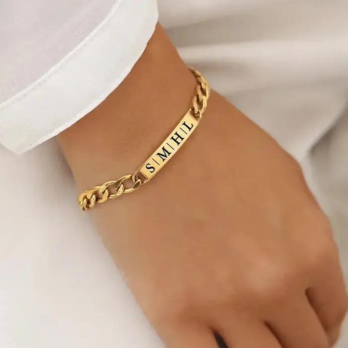 Bracelet avec nom personnalisé