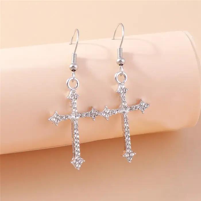 Boucles d'oreilles croisées en cristal de Zircon éblouissantes pour femmes romantique classique vintage gothique punk hip hop occasions spéciales