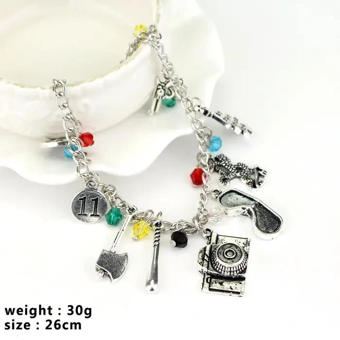Bracelets Anime Stranger pendentifs émail fait main bracelets dessin animé accessoires bijoux femme cosplay occasions spéciales