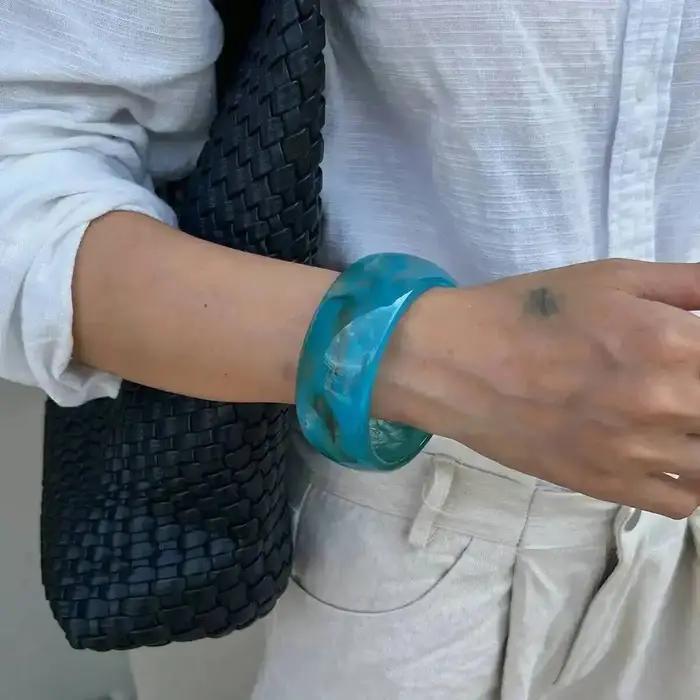 Bracelet vendange géométrique résine épaisse tracker d'humeur femme occassions spéciales