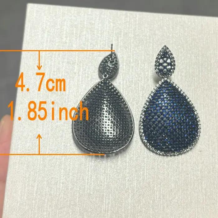 Boucle d'Oreille Ovale en Zircone Bleu Royal Élégante avec Motif Végétal pour Femme Occasions Spéciales