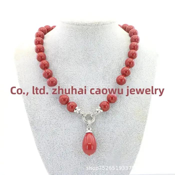 Collier de perles d'imitation de coquille de corail rouge