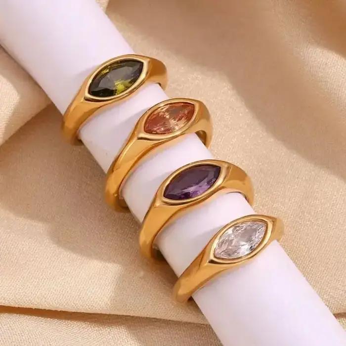 Bague en acier inoxydable plaquée or 18 carats avec zirconium coloré pour femmes occasions spéciales
