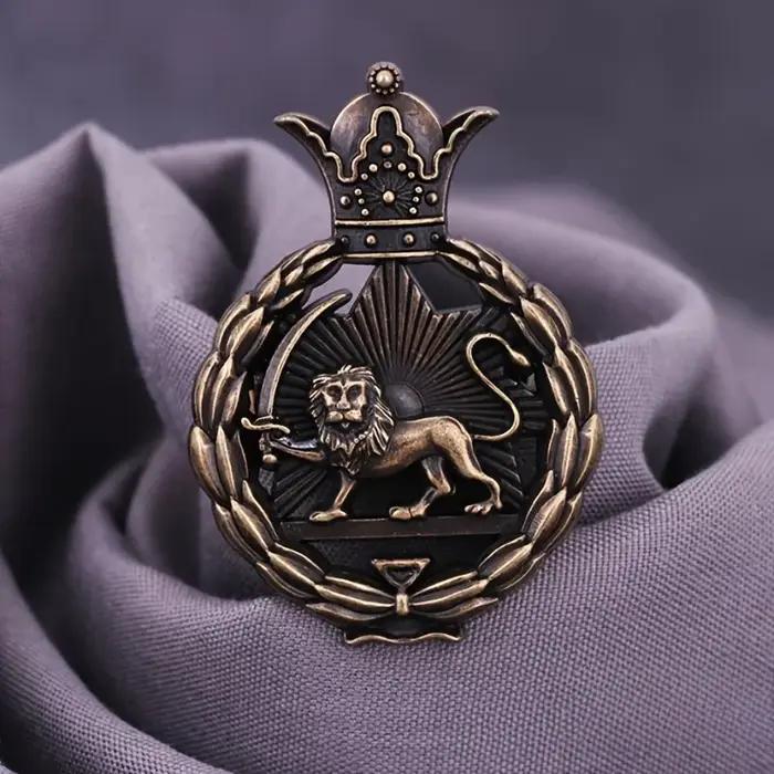 Broche couronne Lion en alliage Vintage, épingle à revers ronde pour hommes, Badge de costume, accessoire de bijoux classique