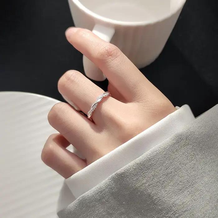 Bague torsadée en argent regardé 925 pour femme