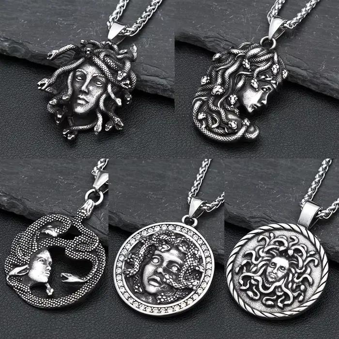 Collier gothique classique avec pendentif Medusa pour hommes et femmes