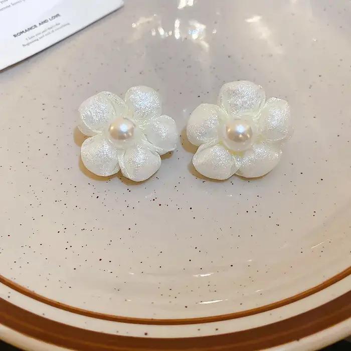 Boucles d'oreilles en résine fleur, design unique, polyvalentes, à la mode, luxe léger, accessoires