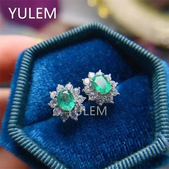 Boucles d'oreilles en émeraude naturelle fine pour femmes