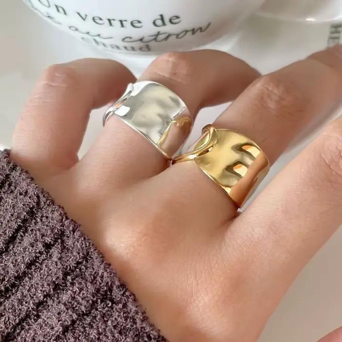 Bague large irrégulière creuse pour femme