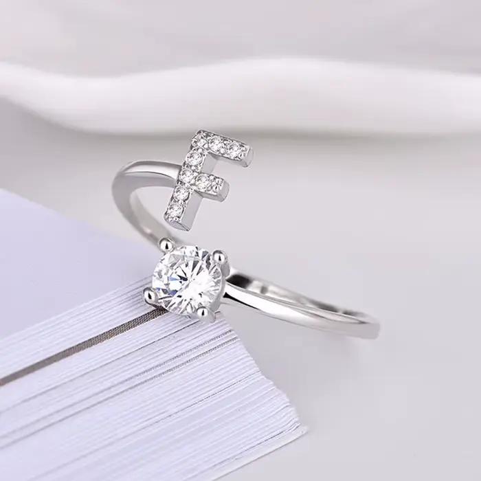 Bague Alphabet English en Argent Sterling 925 avec Zircon Blanc Clair - Bijou Élégant et Personnalisable pour Femme Occasions Spéciales
