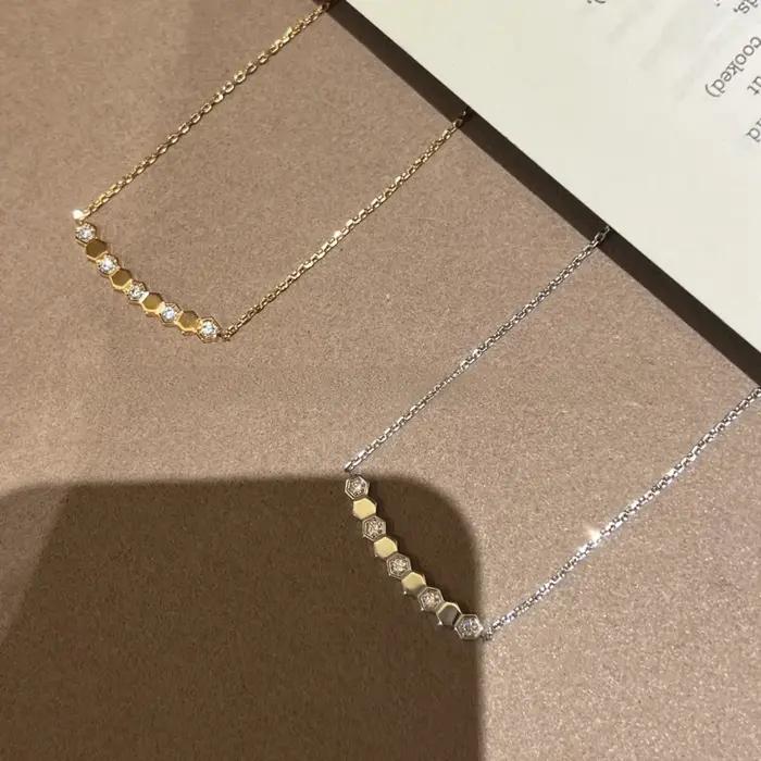 Collier en or CNC classique en forme de nid d'abeille avec diamants