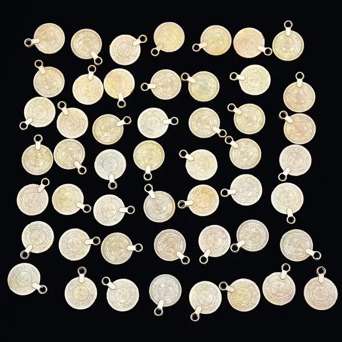 Brelônes en métal doré pour bijoux ethniques et personnalisés pour femmes occasions spéciales mariage fêtes anniversaires