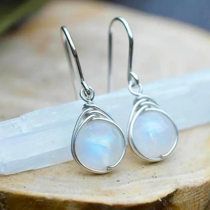 Huitan – boucles d'oreilles fantaisie en perles bleues transparentes pour femmes, accessoires de Style frais, à porter quotidiennement, à la mode, nouveau
