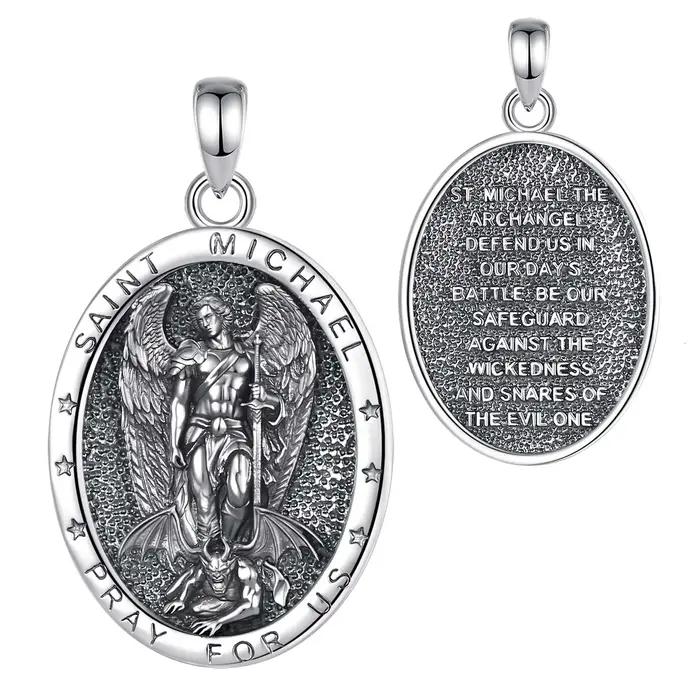 Collier Eudora en Cuivre Saint Michel Pendentif Médaille Archange Bijou de Protection Vintage pour Hommes Occasions Spéciales Cadeau Festival