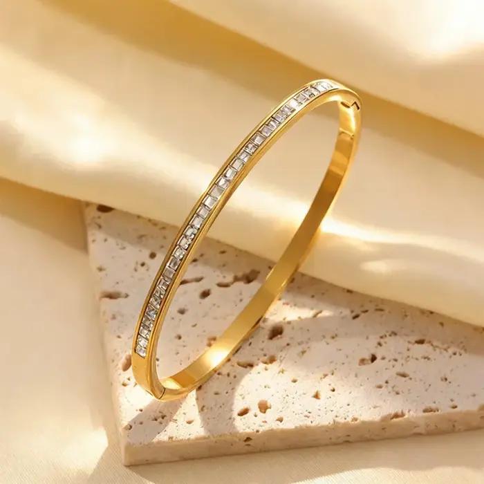 Ensemble de bracelets en acier inoxydable et zircon en forme de cœur