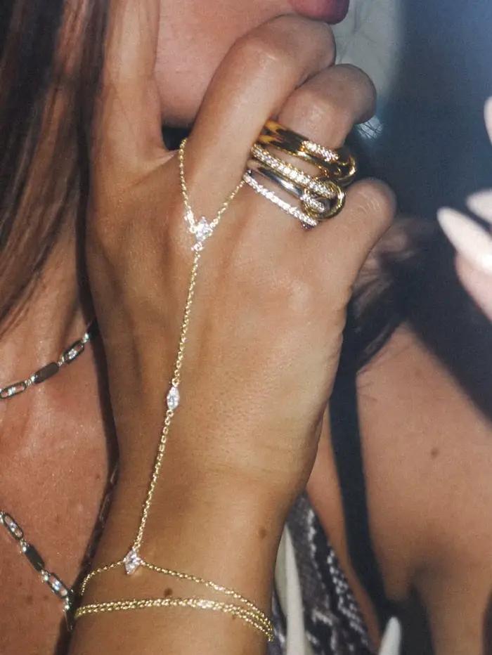 Bracelet de doigt en chaîne Ultra-fin pour femmes, 2 pièces, plusieurs couches, pour les déplacements quotidiens, les loisirs, accessoire de bijoux