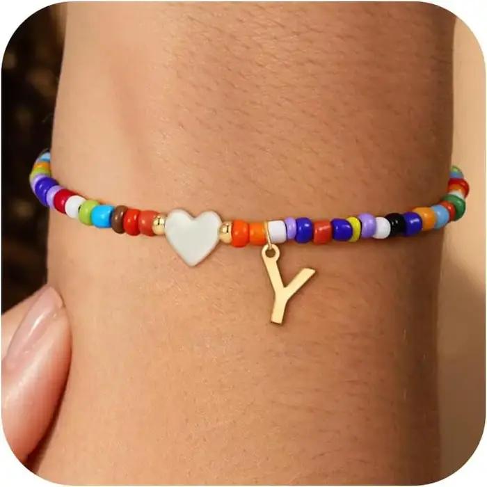 Bracelets initiaux colorés bohème pour femmes et filles, joli Bracelet avec cœur perlé, cadeaux pour