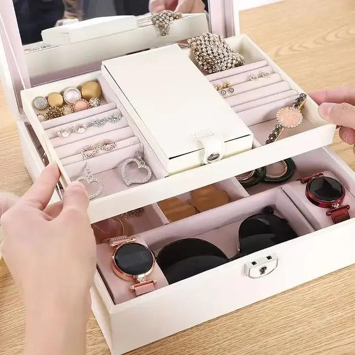 Boîte à bijoux de style européen avec serrure