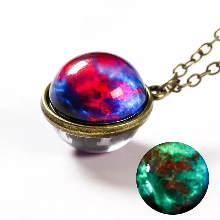 Collier pendentif rétro Double face lumineux en verre de l'univers planète terre pour femmes et hommes