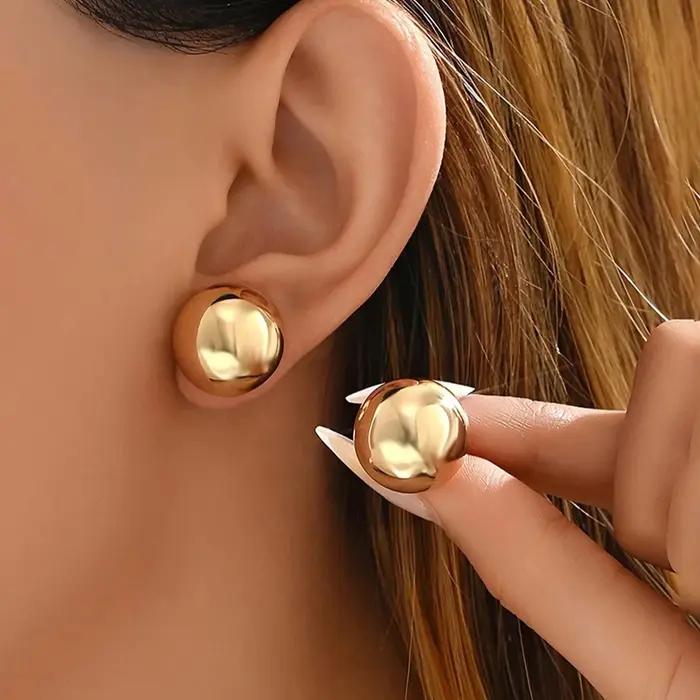 Boucles d'oreilles clous grandes et rondes en métal tendance pour femmes, bijoux géométriques lisses