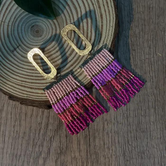 Boucles d'oreilles à franges en perles de rocaille bohème tissées à la main